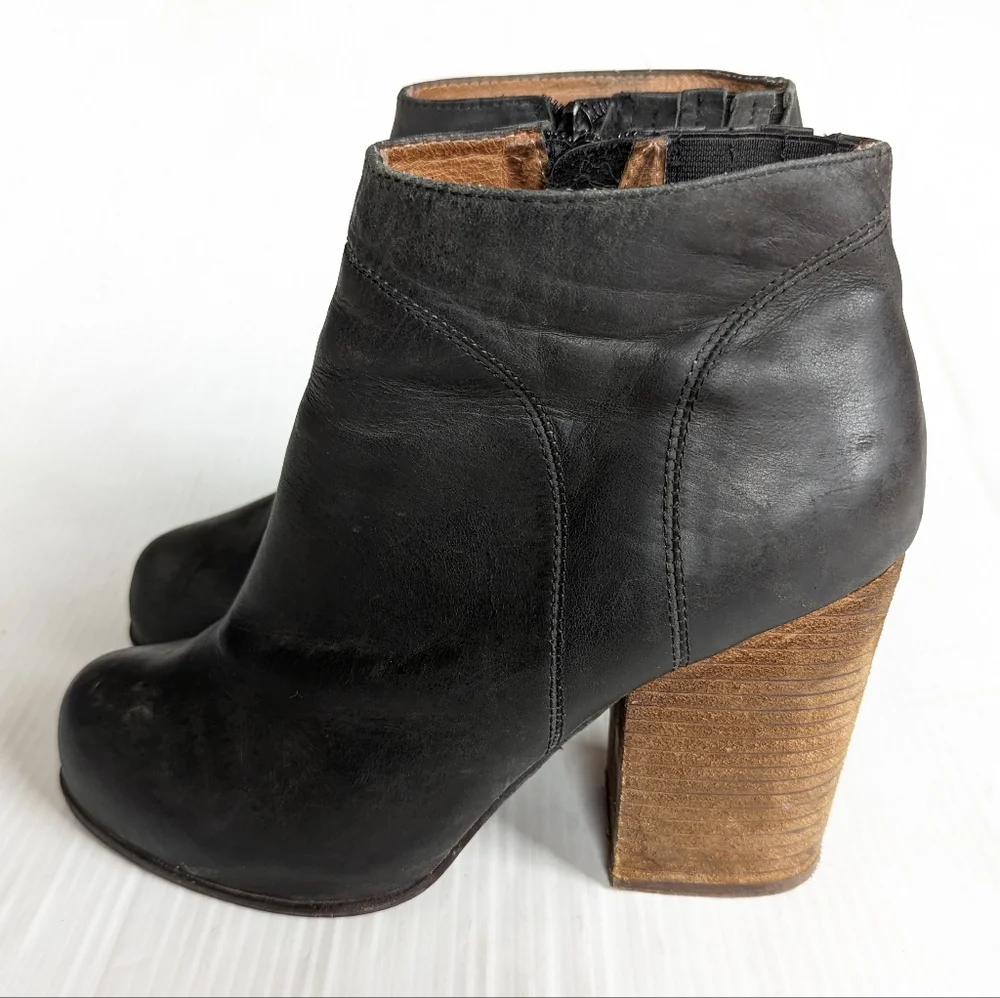 JEFFREY CAMPBELL Hanger black leather chunky platform heeled boots